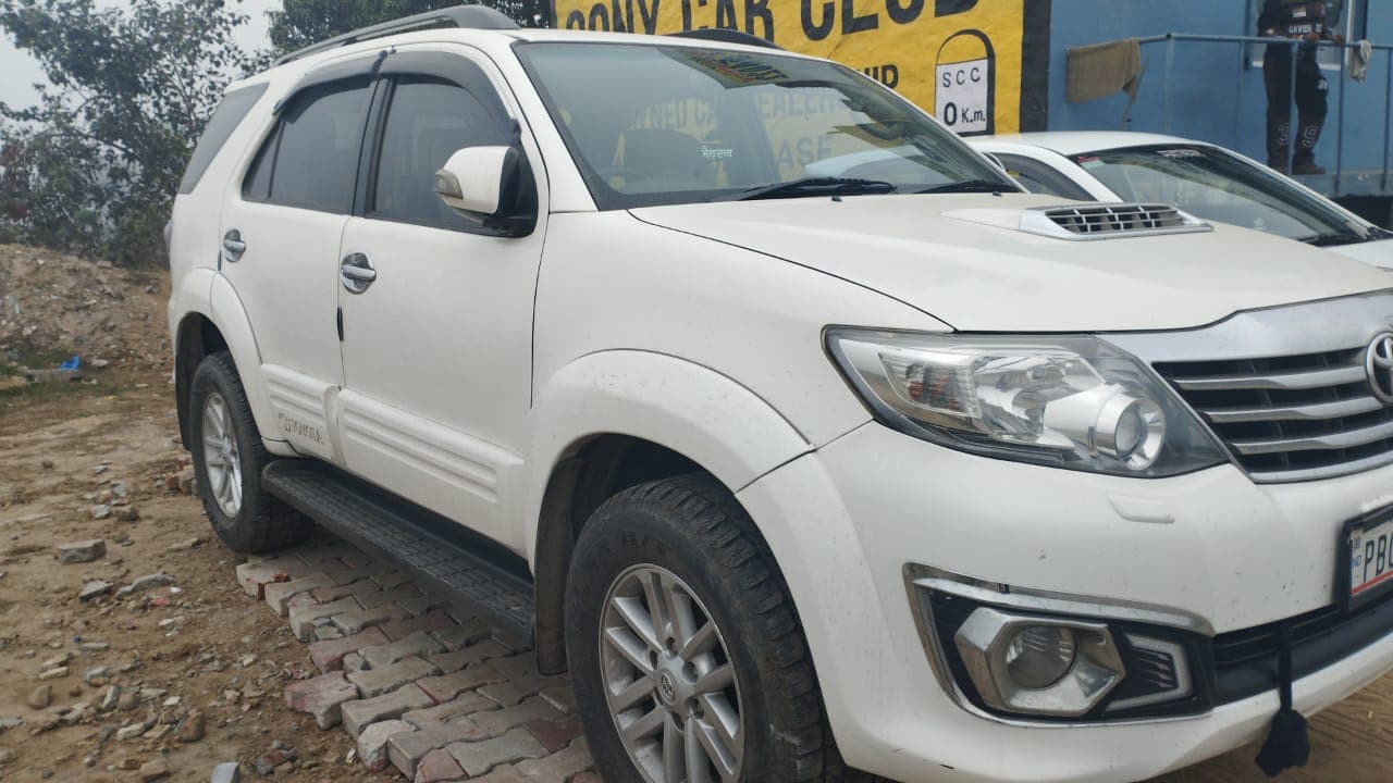 2013-Fortuner445